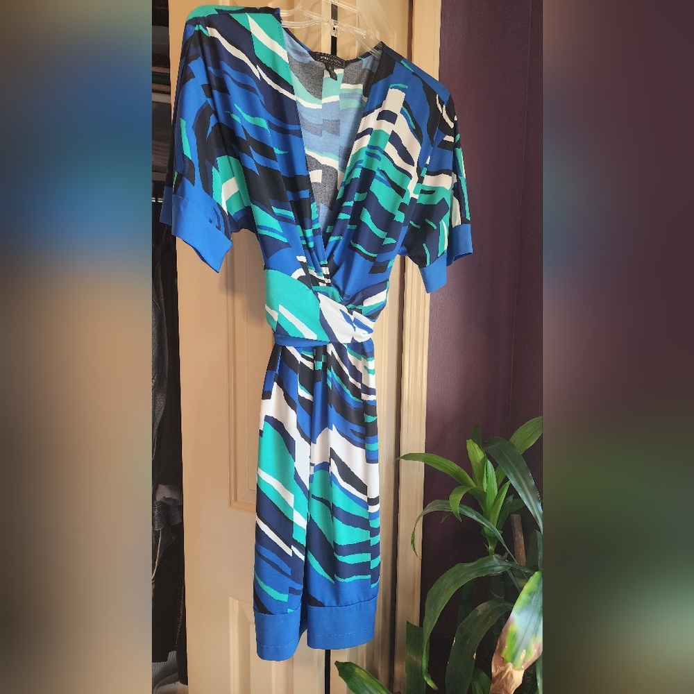 BCBG MAXAZRIA DRESS